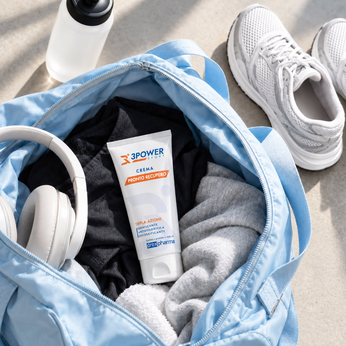 Immagine che raffigura 3Power Sport Crema nella borsa da allenamento