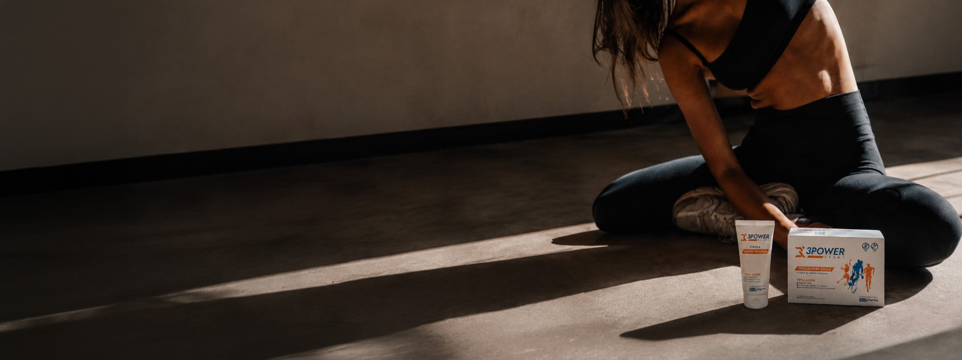 Immagine che raffigura una donna che fa stretching